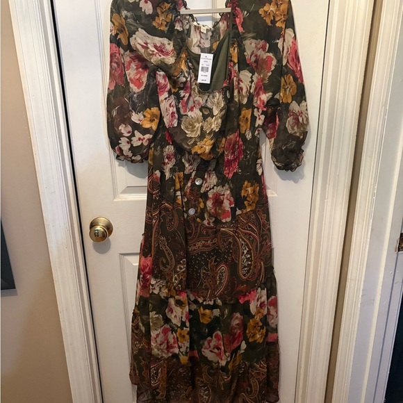 Floral Chiffon Maxi Dress‎ - Picture 1 of 4